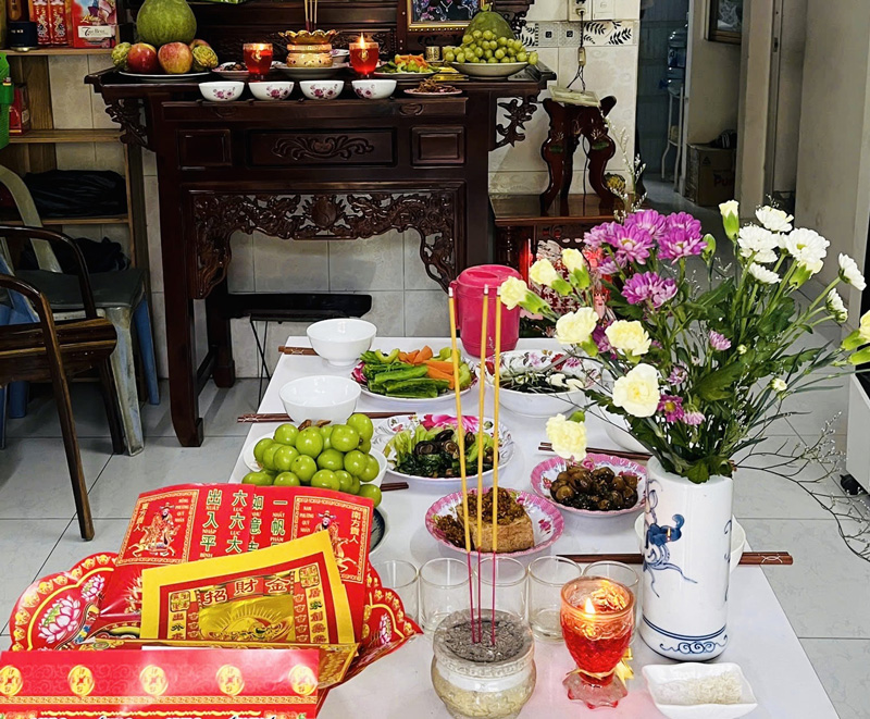 Đám giỗ làm ngày nào khi trùng ngày lễ Tết