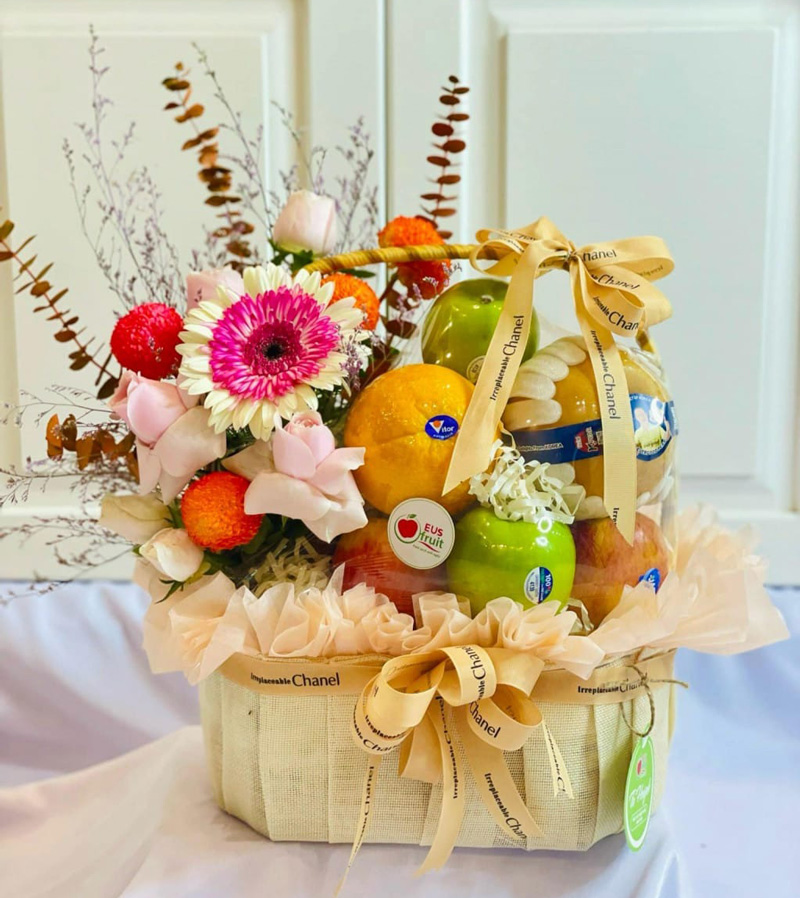 Giá giỏ trái cây Tết bao nhiêu là hợp lý và chất lượng?