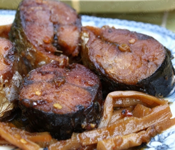 Món ăn đặc sản của tây nguyên cá ngừ kho măng tươi - DU LỊCH HÀ TIÊN